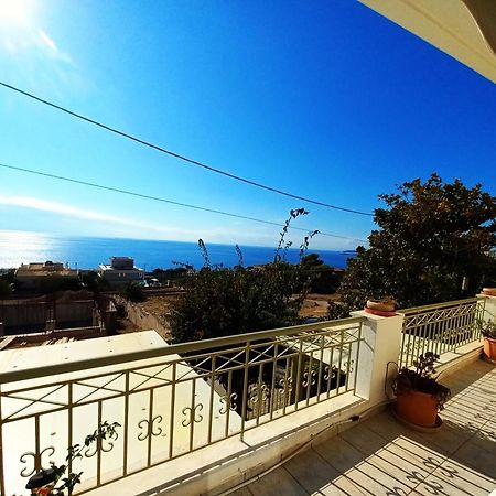 Villa "Eva" - Entire Beachfront Holiday Home - 4S Agia Marina  Eksteriør billede