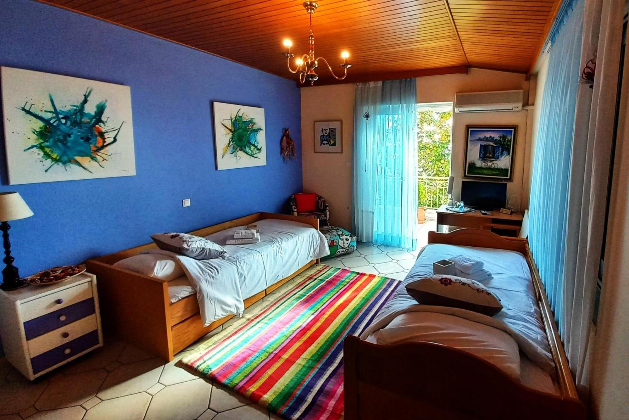 Villa "Eva" - Entire Beachfront Holiday Home - 4S Agia Marina  Eksteriør billede